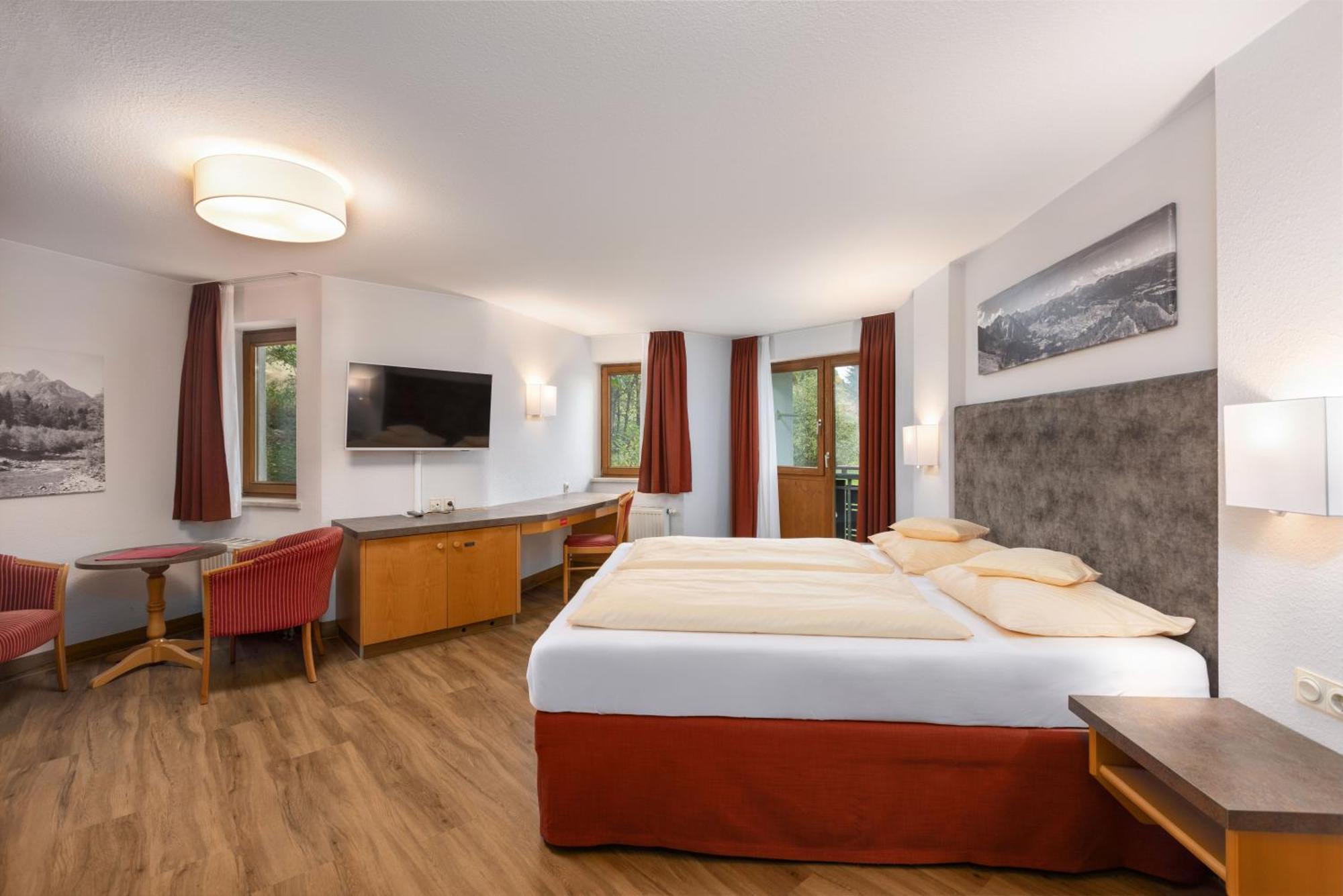 Ifa Alpenrose Hotel Kleinwalsertal Mittelberg Rum bild